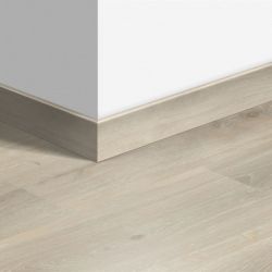 QUICKSTEP PLINTHE CREO CHÊNE TENNESSEE GRIS CR3181 2400X12X58MM